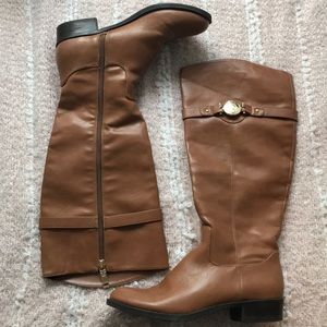 Below the knee, Tommy Hillfiger boots